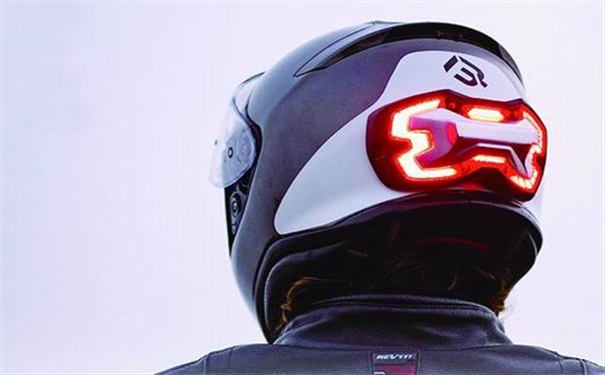 智能剎車優點以及人工智是否能替代人(圖1) 智能剎車優點以及人工智是否能替代人(圖1)